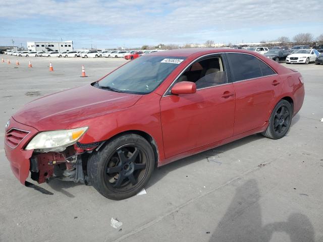 TOYOTA CAMRY BASE 2011 مع رقم تعريف المركبة 4T1BF3EK1BU702242 - صورة من المزاد