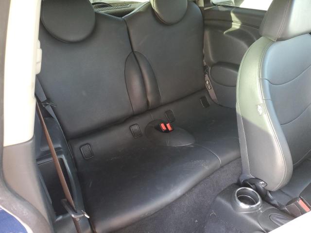 Photo 10 from auction – 2006 MINI COOPER S with VIN WMWRE33546TN28078