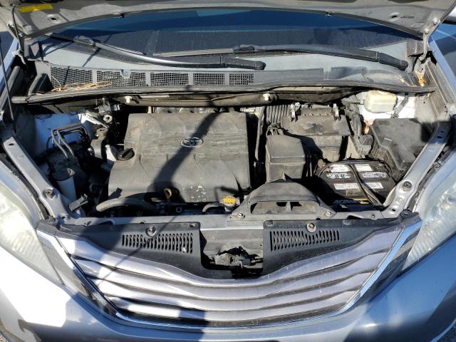 Photo 12 from auction – 2015 TOYOTA SIENNA XLE with VIN 5TDYK3DC9FS672793