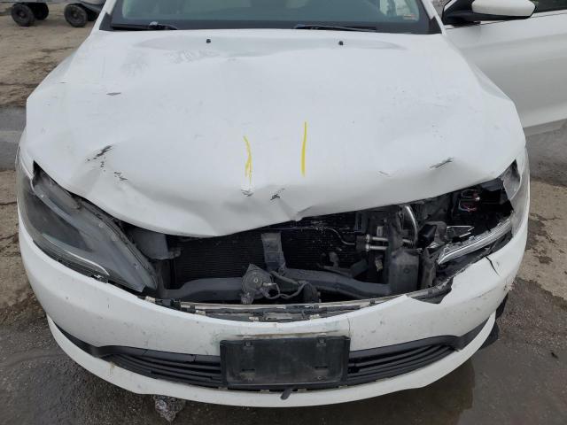 Photo 11 from auction – 2015 CHRYSLER 200 LX with VIN 1C3CCCFB2FN591964