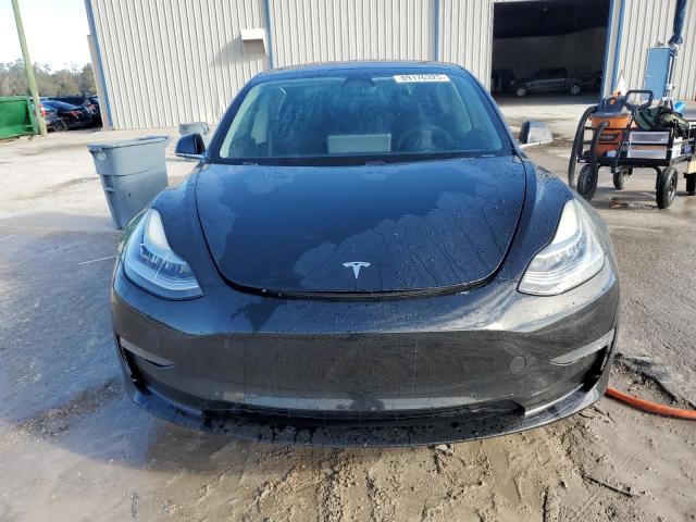 Photo 5 from auction – 2018 TESLA MODEL 3 with VIN 5YJ3E1EA6JF095625