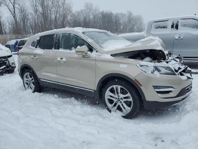 Photo 4 from auction – 2017 LINCOLN MKC RESERV with VIN 5LMCJ3D95HUL15412
