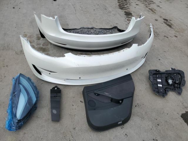 Photo 13 from auction – 2022 TESLA MODEL 3 AW with VIN 5YJ3E1EB6NF119582