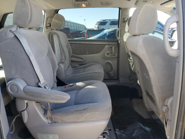 Photo 10 from auction – 2004 TOYOTA SIENNA CE with VIN 5TDZA23C64S200972