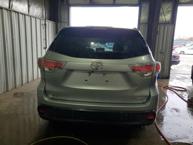 Photo 6 from auction – 2015 TOYOTA HIGHLANDER with VIN 5TDBKRFH5FS165407