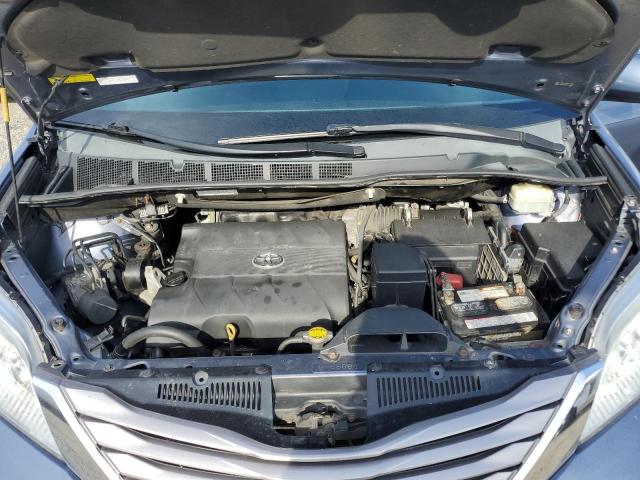 Photo 12 from auction – 2015 TOYOTA SIENNA XLE with VIN 5TDDK3DC9FS111167
