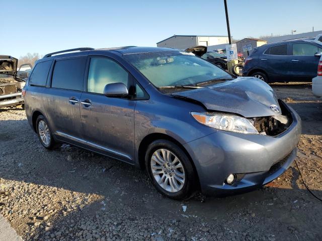 Photo 4 from auction – 2015 TOYOTA SIENNA XLE with VIN 5TDYK3DC7FS540938
