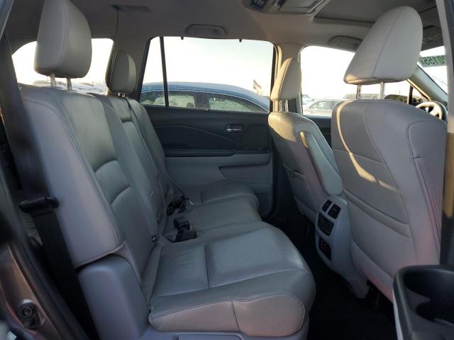 Photo 11 from auction – 2016 HONDA PILOT TOUR with VIN 5FNYF6H96GB017596