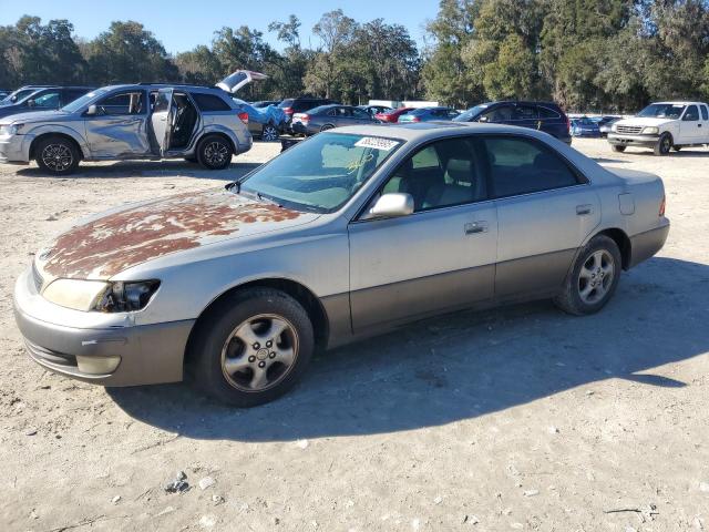LEXUS ES 300 1997 with VIN JT8BF22G9V0025028 - Photo from auction