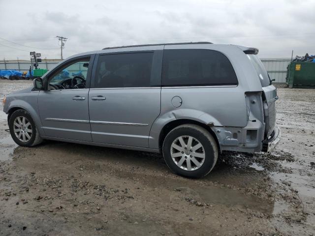 Photo 2 from auction – 2016 CHRYSLER TOWN & COU with VIN 2C4RC1BG6GR186545