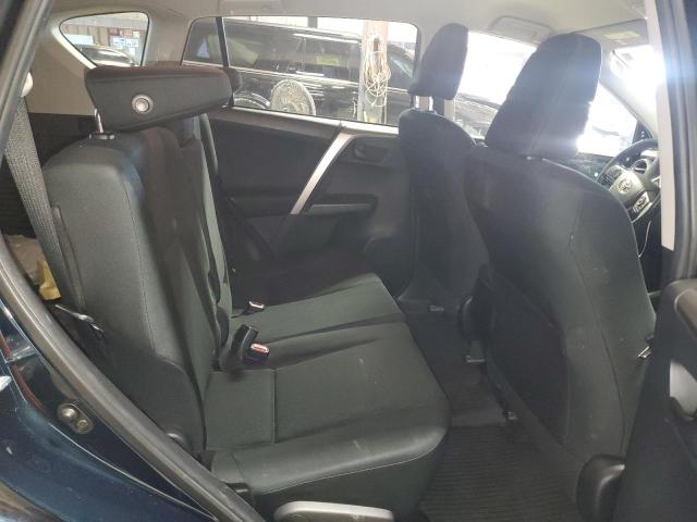 Photo 10 from auction – 2017 TOYOTA RAV4 LE with VIN JTMBFREV6HJ121508