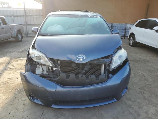 Photo 5 from auction – 2016 TOYOTA SIENNA XLE with VIN 5TDDK3DC3GS143047