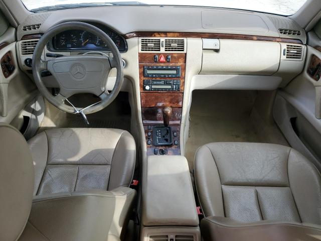 Photo 8 from auction – 1998 MERCEDES-BENZ E 320 with VIN WDBJF65F4WA665505