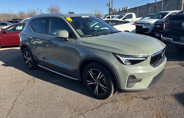 VOLVO XC40 CORE 2023 with VIN YV4L12UK3P2967652 - Photo from auction