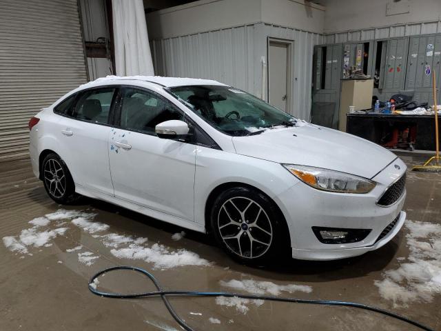Photo 4 from auction – 2016 FORD FOCUS SE with VIN 1FADP3F23GL273584