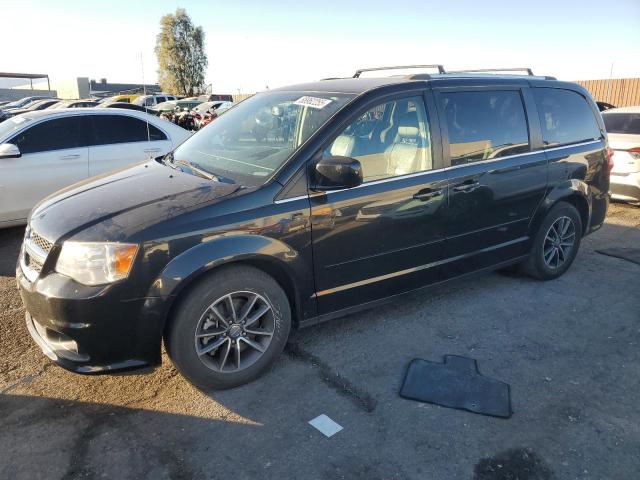 DODGE GRAND CARA 2017 with VIN 2C4RDGCG1HR566909 - Photo from auction