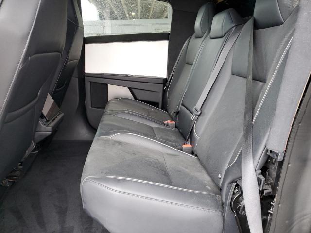 Photo 11 from auction – 2024 TESLA CYBERTRUCK with VIN 7G2CEHED2RA003418