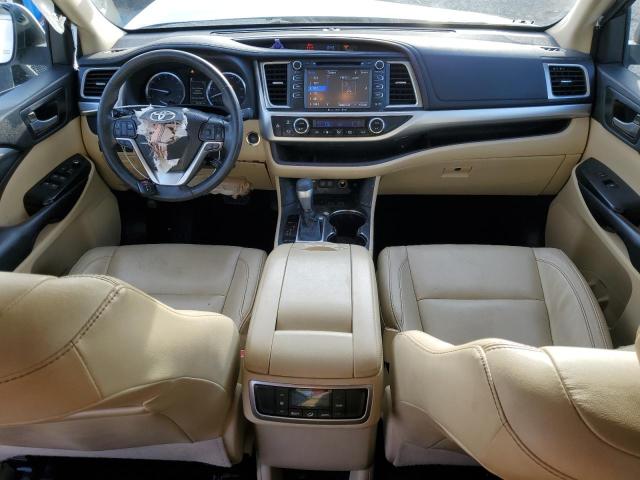 Foto 8 de la subasta – 2018 TOYOTA HIGHLANDER con VIN 5TDKZRFH3JS276896