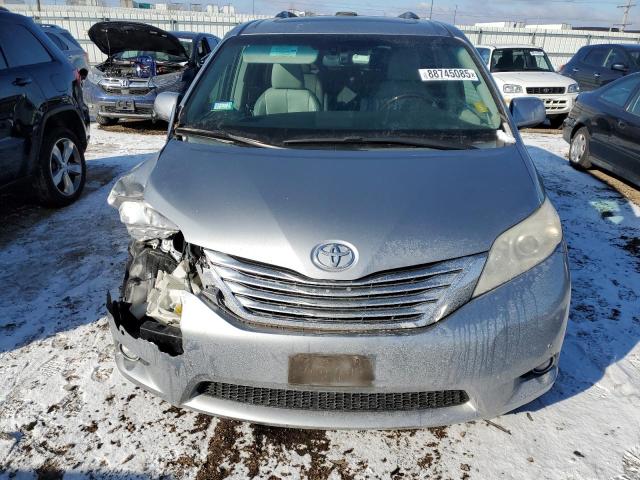 Photo 5 from auction – 2011 TOYOTA SIENNA XLE with VIN 5TDYK3DC9BS053007