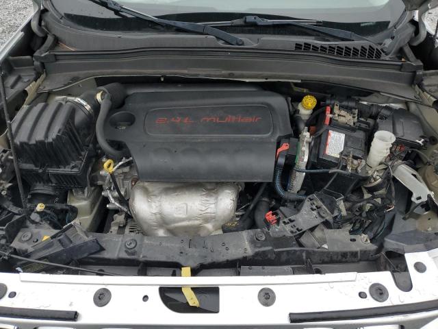 Photo 12 from auction – 2015 JEEP RENEGADE L with VIN ZACCJBDT8FPB18763