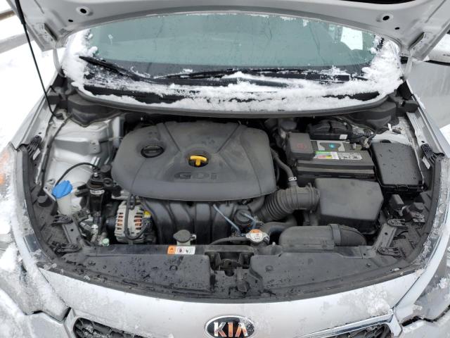 Photo 11 from auction – 2016 KIA FORTE LX with VIN KNAFK5A88G5587919