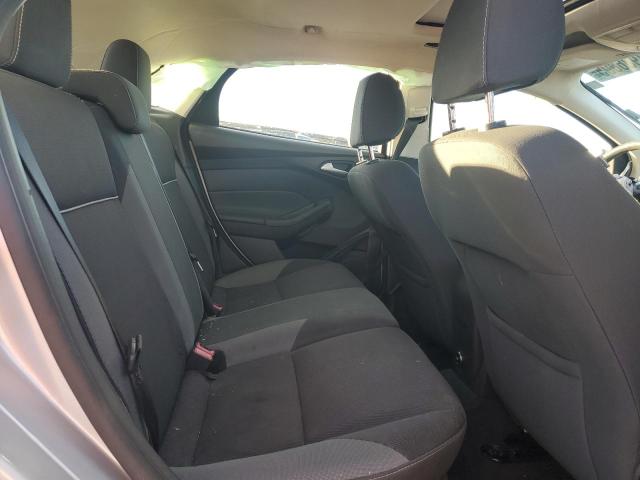 Foto 10 de la subasta – 2014 FORD FOCUS SE con VIN 1FADP3K23EL265102