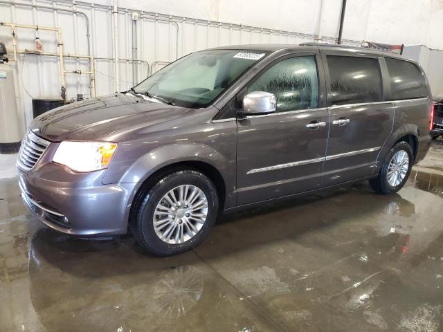Photo 1 from auction – 2016 CHRYSLER TOWN & COU with VIN 2C4RC1CG5GR208517