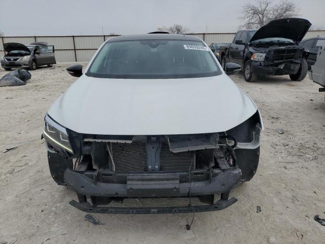 Photo 5 from auction – 2022 VOLKSWAGEN PASSAT LIM with VIN 1VWBA7A36NC006766