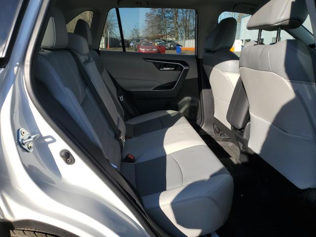 Photo 10 from auction – 2024 TOYOTA RAV4 with VIN 2T3A1RFV3RW420420