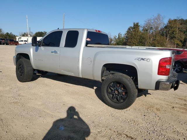 Photo 2 from auction – 2011 CHEVROLET SILVERADO with VIN 1GCRKREA1BZ427757