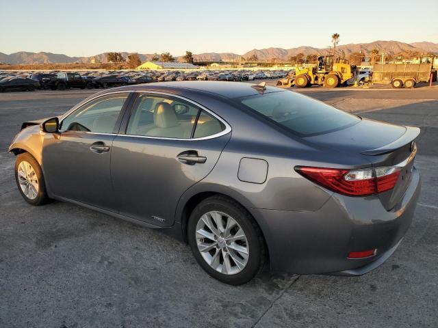Photo 2 from auction – 2013 LEXUS ES 300H with VIN JTHBW1GG7D2032033
