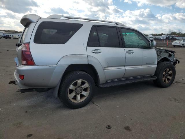 Photo 3 from auction – 2005 TOYOTA 4RUNNER SR with VIN JTEBU14R658045749