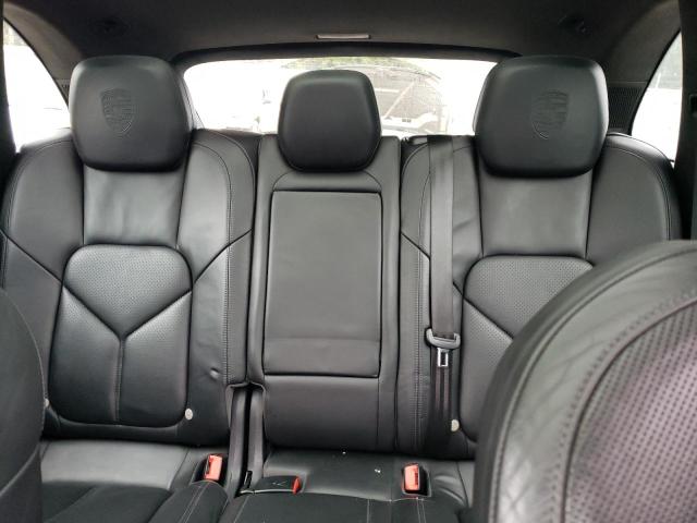 Photo 10 from auction – 2014 PORSCHE CAYENNE TU with VIN WP1AC2A22ELA85791