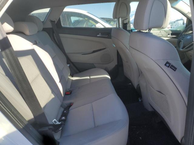 Photo 10 from auction – 2017 HYUNDAI TUCSON LIM with VIN KM8J3CA42HU480637