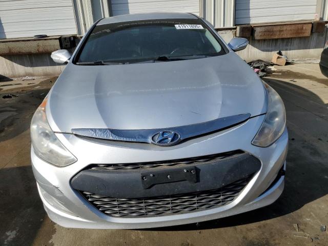 Photo 5 from auction – 2012 HYUNDAI SONATA HYB with VIN KMHEC4A40CA020491