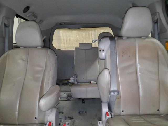Photo 10 from auction – 2014 TOYOTA SIENNA XLE with VIN 5TDYK3DC1ES511384