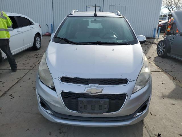 Foto 5 de la subasta – 2014 CHEVROLET SPARK 2LT con VIN KL8CF6S99EC427119