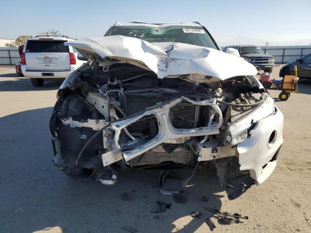 Photo 5 from auction – 2017 BMW X5 XDRIVE3 with VIN 5UXKR0C55H0U53501
