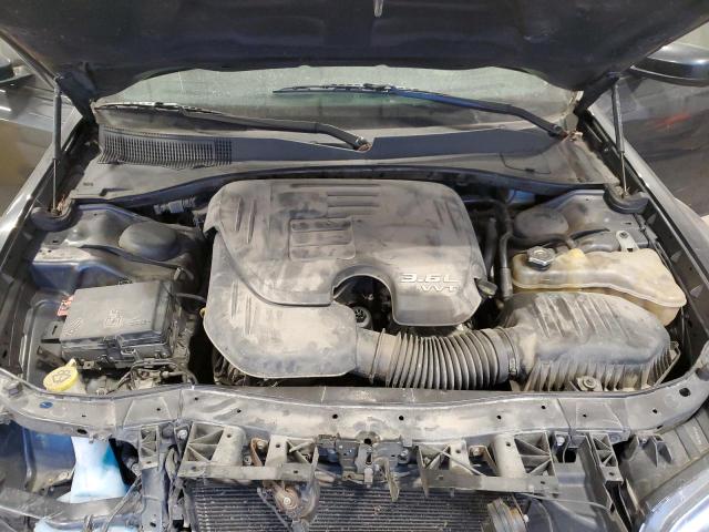 Photo 11 from auction – 2019 CHRYSLER 300 S with VIN 2C3CCABG3KH697526