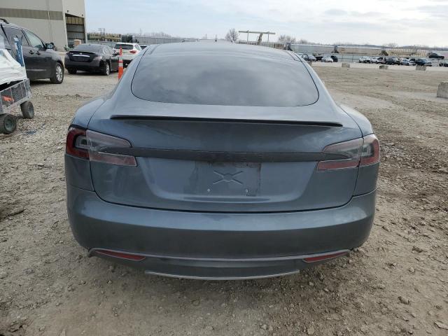 Photo 6 from auction – 2013 TESLA MODEL S with VIN 5YJSA1CP1DFP04154