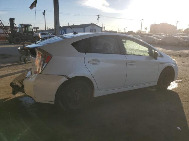 Photo 3 from auction – 2013 TOYOTA PRIUS with VIN JTDKN3DU8D1680738