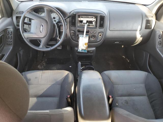Photo 8 from auction – 2003 FORD ESCAPE XLS with VIN 1FMCU92193KE02731