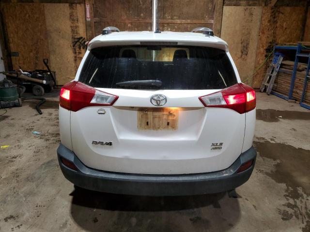Photo 6 from auction – 2015 TOYOTA RAV4 XLE with VIN 2T3RFREVXFW260862