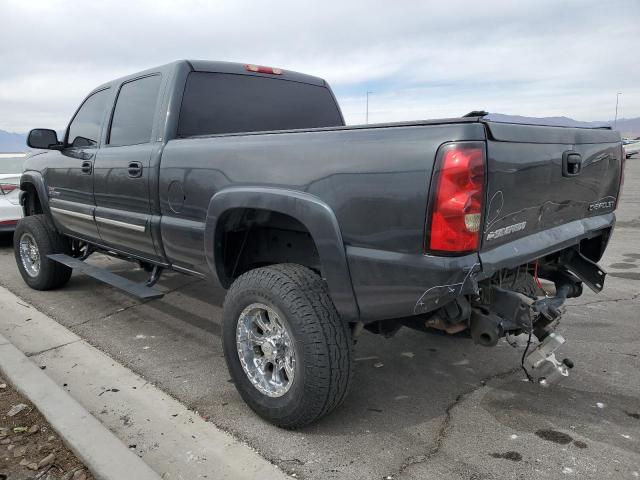 Photo 2 from auction – 2005 CHEVROLET SILVERADO with VIN 1GCHC23285F855794