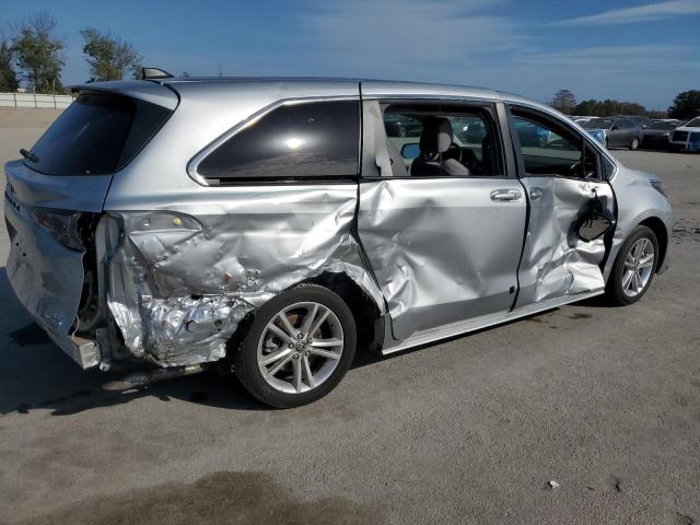 Photo 3 from auction – 2023 TOYOTA SIENNA LE with VIN 5TDKRKEC2PS163690