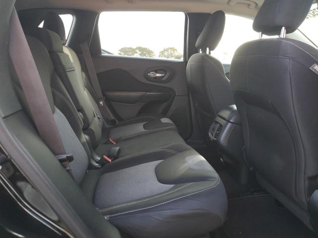 Photo 11 from auction – 2014 JEEP CHEROKEE L with VIN 1C4PJLCB3EW249536