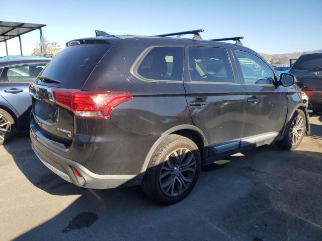 Photo 3 from auction – 2017 MITSUBISHI OUTLANDER with VIN JA4AZ3A37HZ044695
