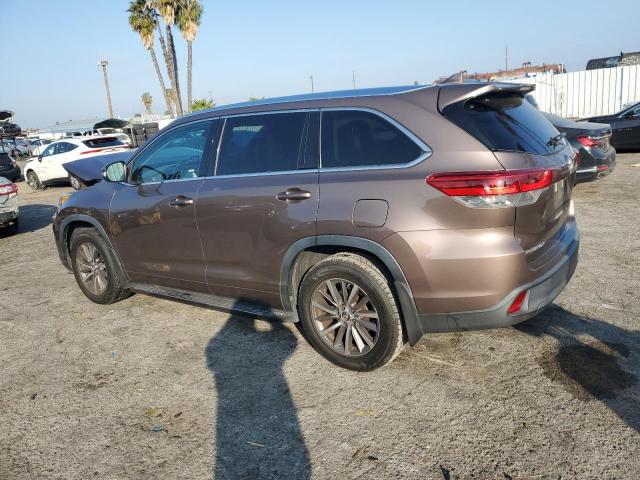 Photo 2 from auction – 2018 TOYOTA HIGHLANDER with VIN 5TDJZRFHXJS851541