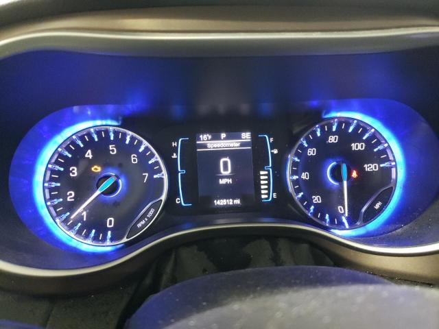 Photo 9 from auction – 2017 CHRYSLER PACIFICA L with VIN 2C4RC1CG3HR591519