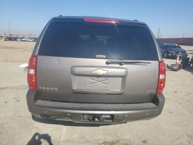 Снимка 6 от търг – 2011 CHEVROLET TAHOE C150 с VIN 1GNSCAE08BR392424